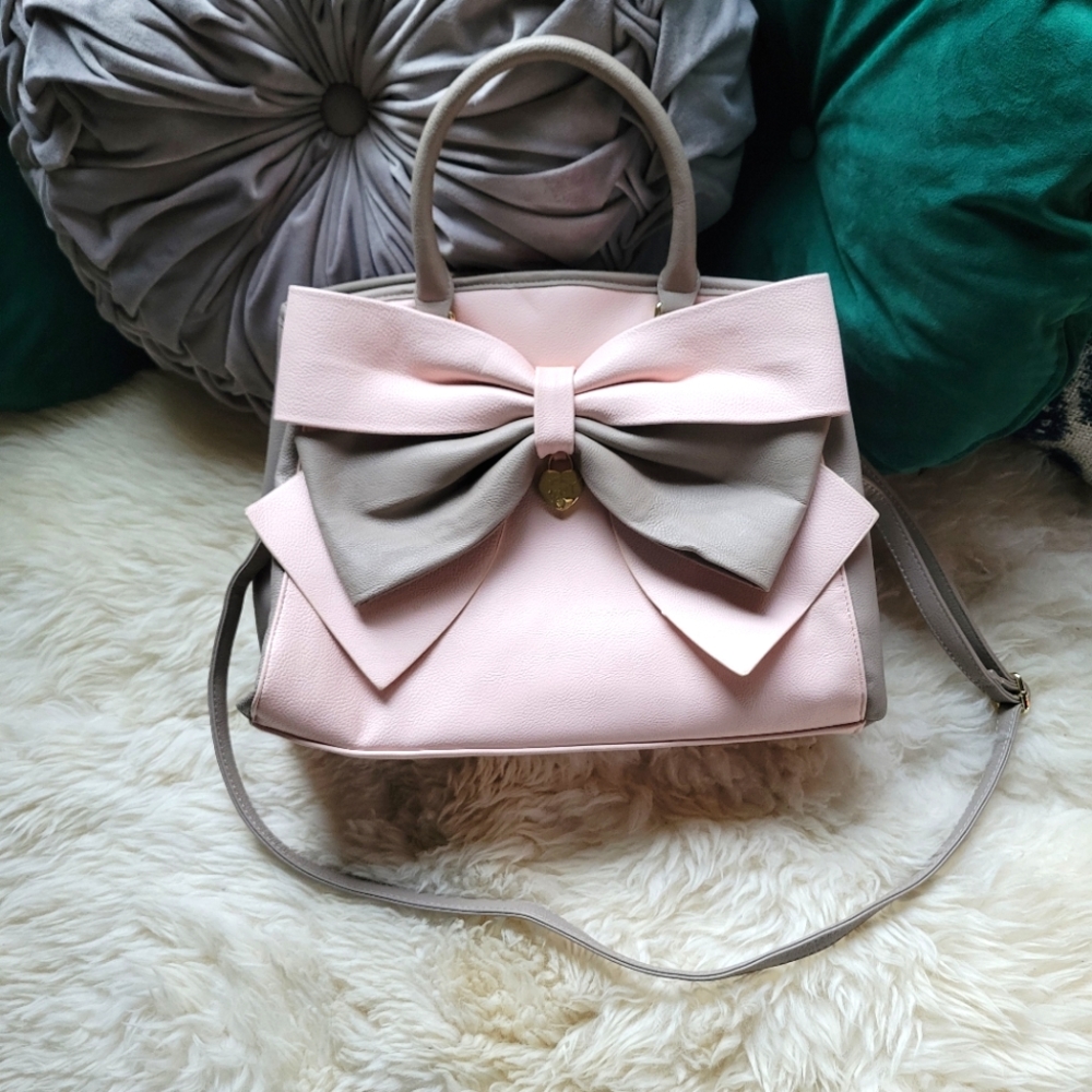 Betsy Johnson purse
